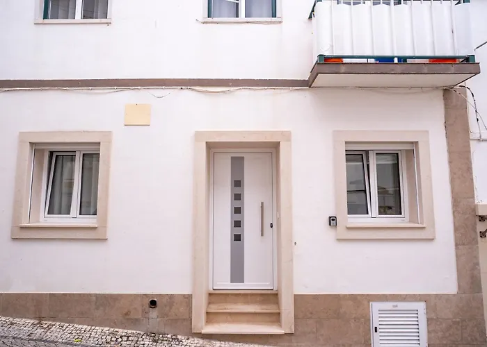 Barca Acustica * Назаре